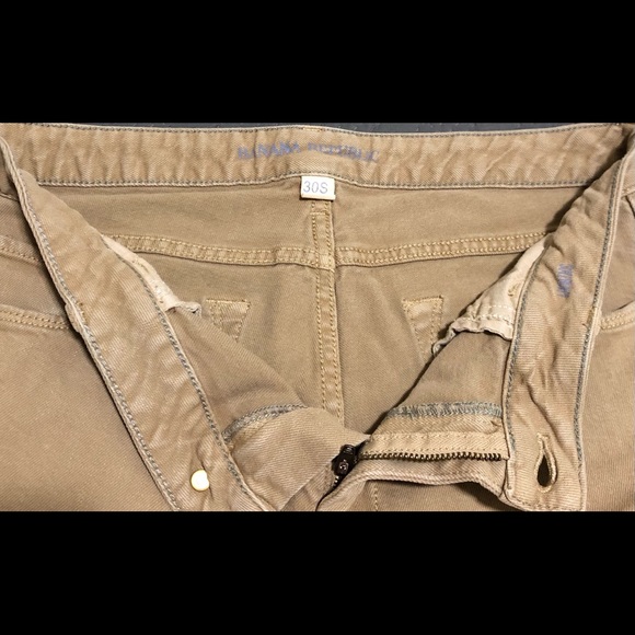 BANANA REPUBLIC MEN'S.SLIM/SKINNY KHAKI JEANS. LIGHTWEIGHT ,NICE COLOR..EUC! - Picture 4 of 4